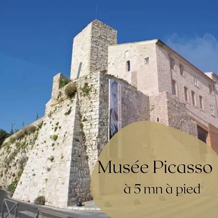 A Pied Au Coeur Du Vieil Διαμέρισμα